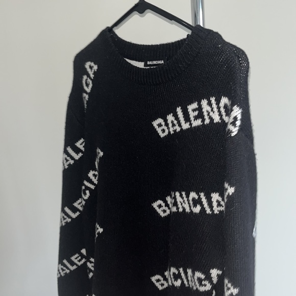 BALENCIAGA LOGO SWEATER - Picture 3 of 3